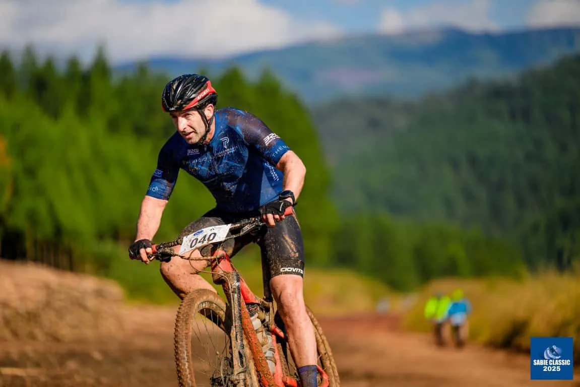 Van Niekerk and Bell Dominate Muddy Sabie Classic MTB Race