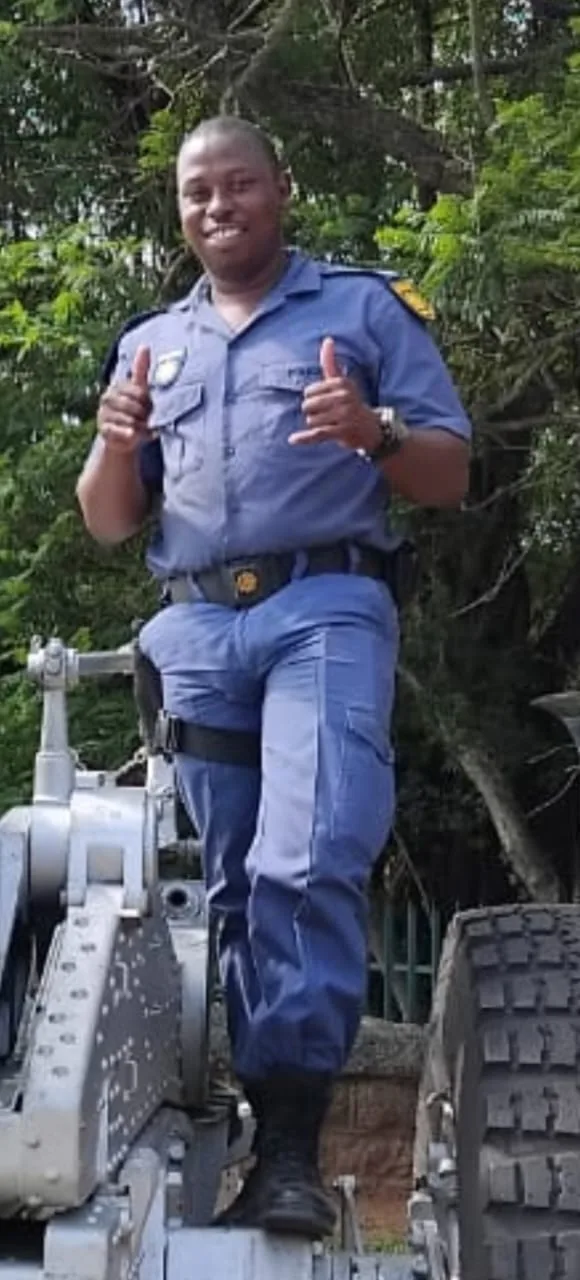 Pienaar Cop Killed, Suspects on the Run